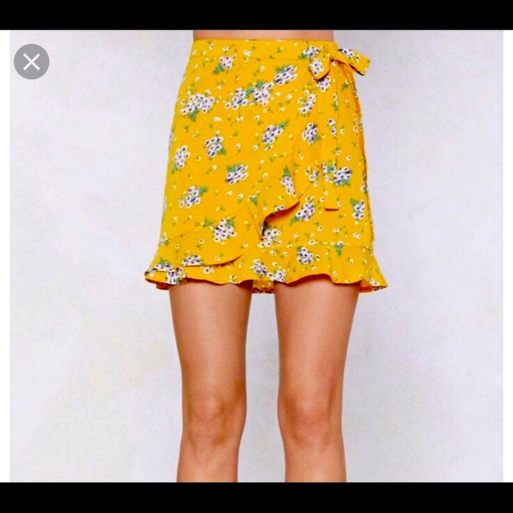 Nasty Gal Bud Out Floral wrap Skirt - yellow sz 0
